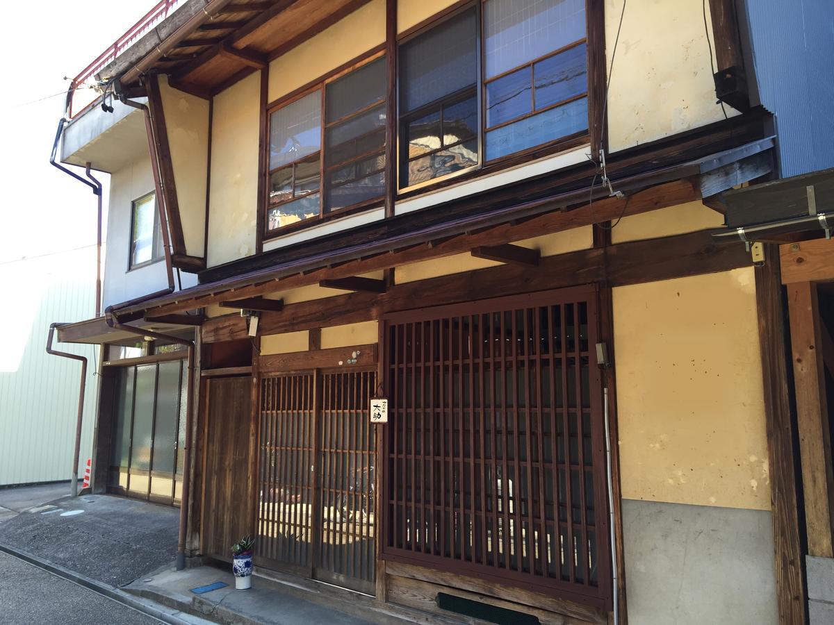 Yanaka No Taisuke Hotell Gujo Exteriör bild